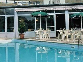 Escatel Hotel