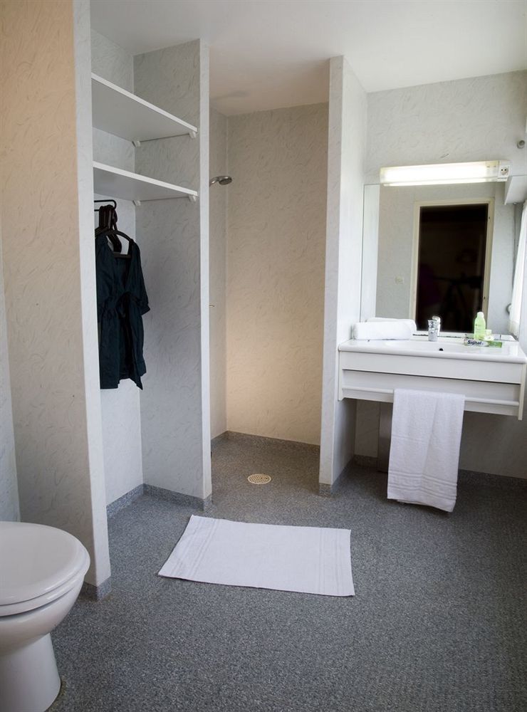 Escatel Hotel 3*